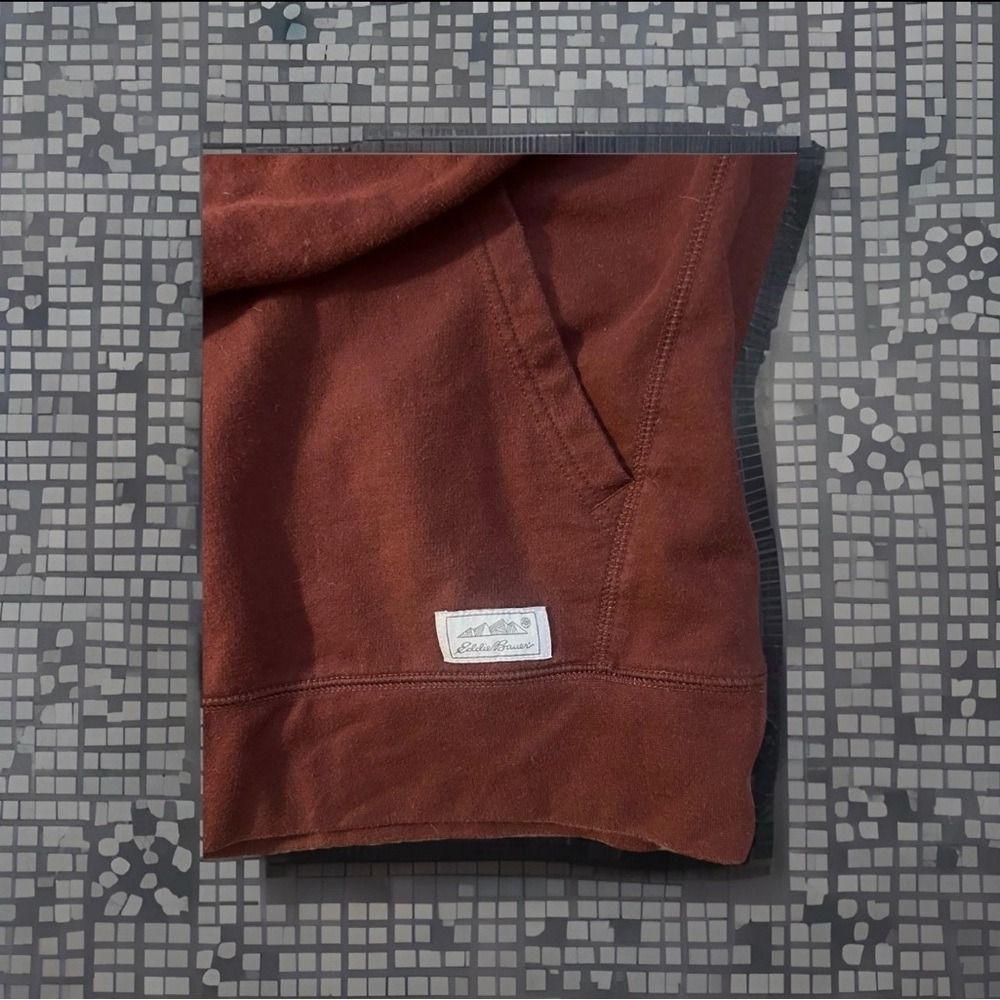 Eddie Bauer Men's Rich Brown Hoodie - Picture 2 of 3